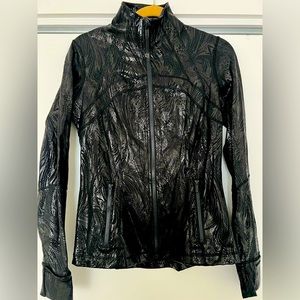 Lululemon jacket. Size 8. Shiny black.